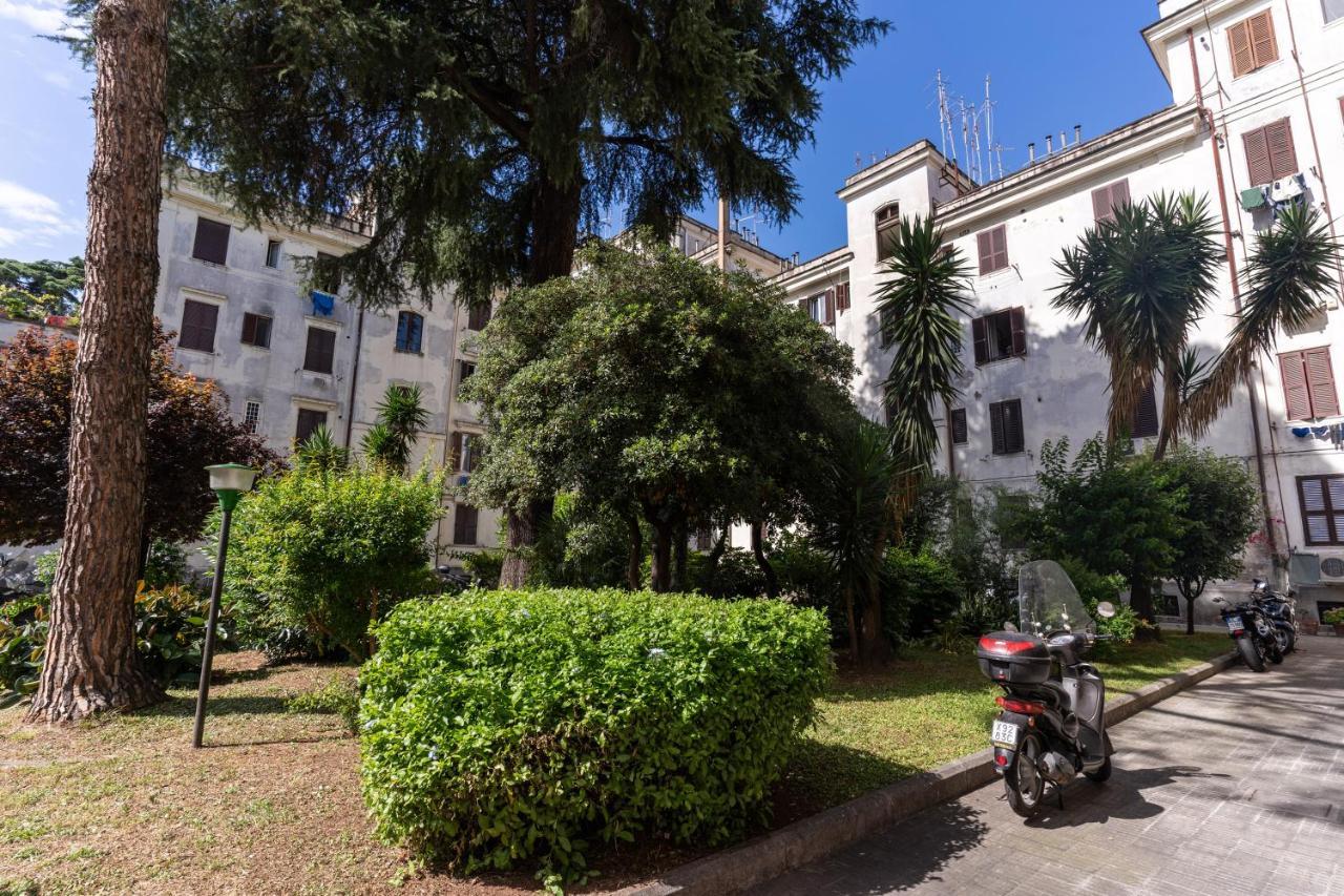 Lovely Flat In Testaccio ローマ エクステリア 写真